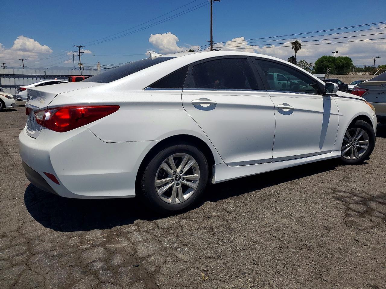 2014 Hyundai Sonata Gls - Фото 3