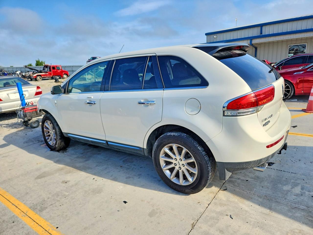 2013 Lincoln Mkx - Image 2