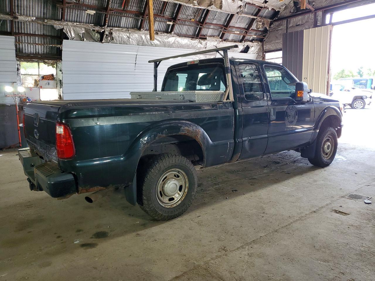 2015 Ford F250 Super Duty - Фото 3