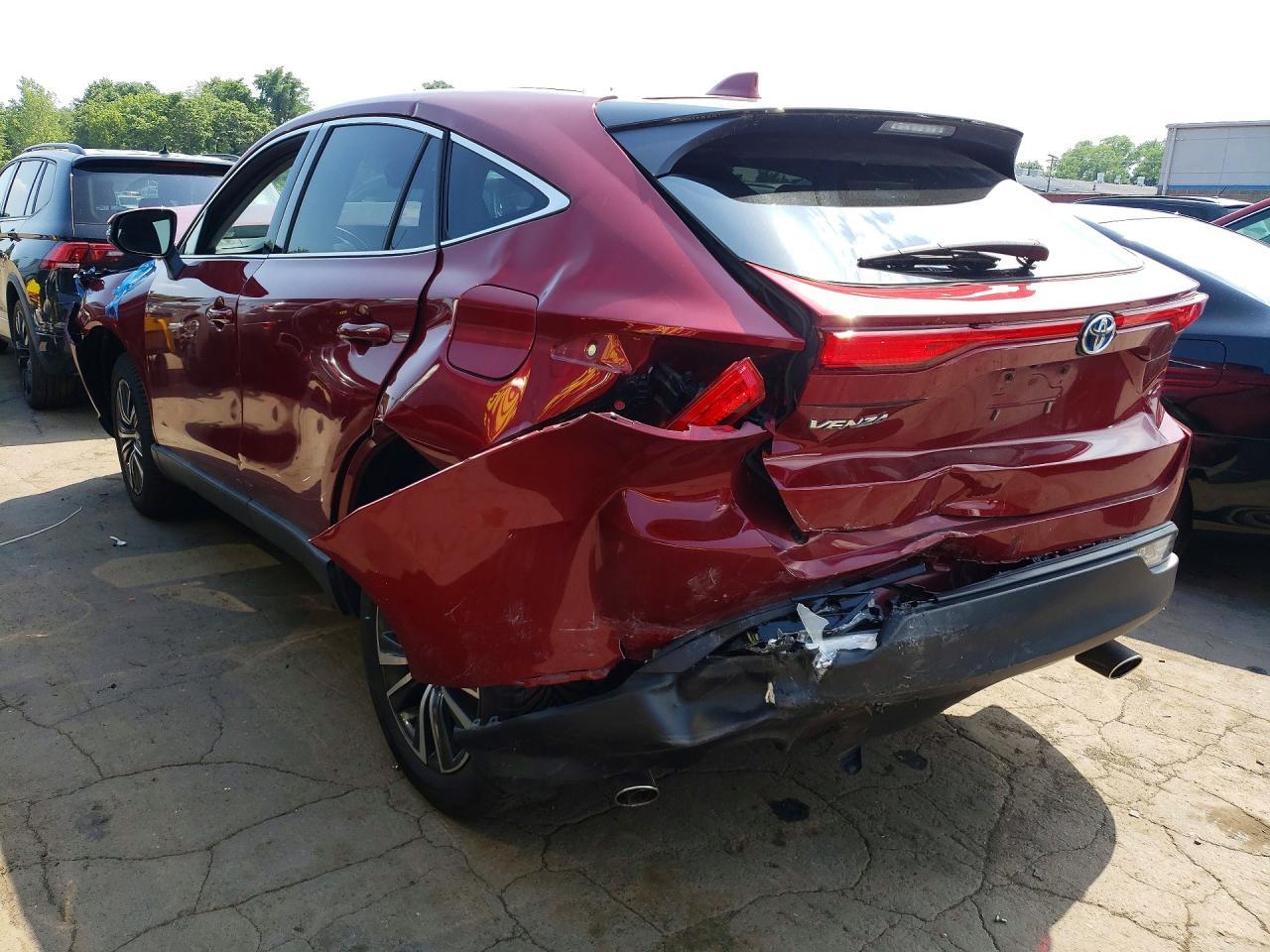 2023 Toyota Venza Le - Фото 2