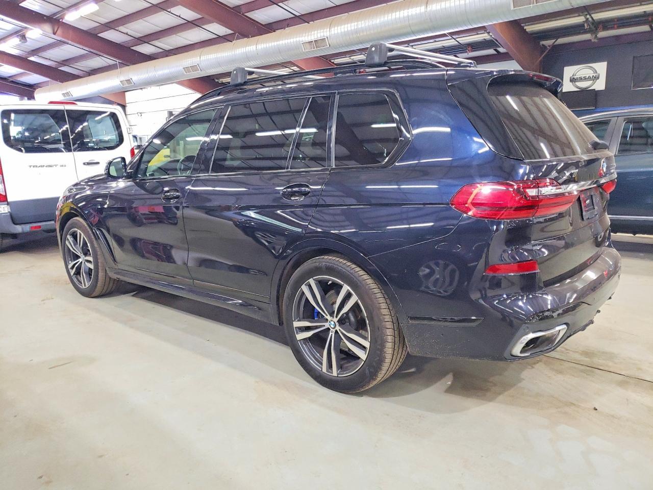 2019 BMW X7 xDrive50I - Image 2