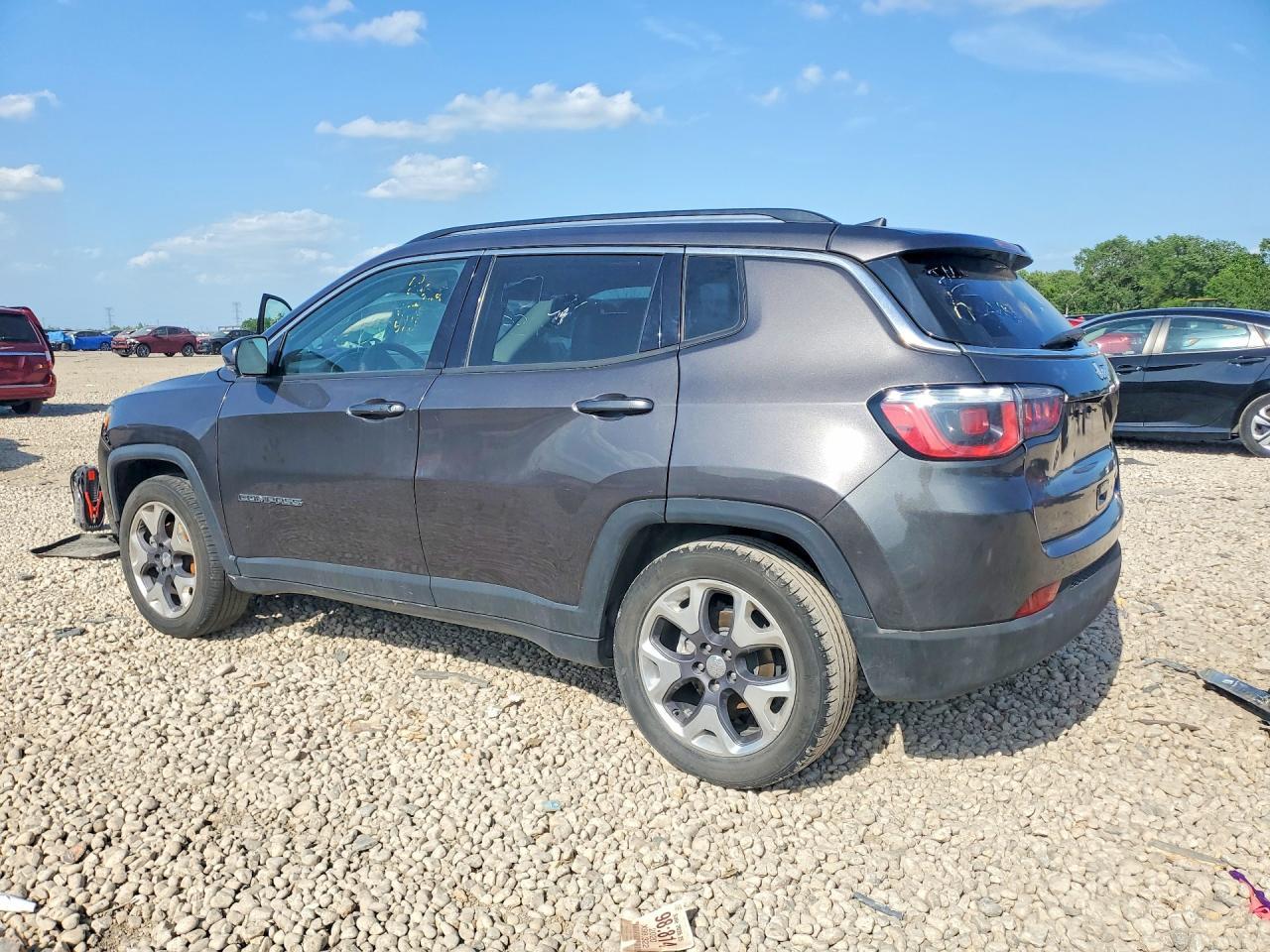 2020 Jeep Compass Limited - Фото 2