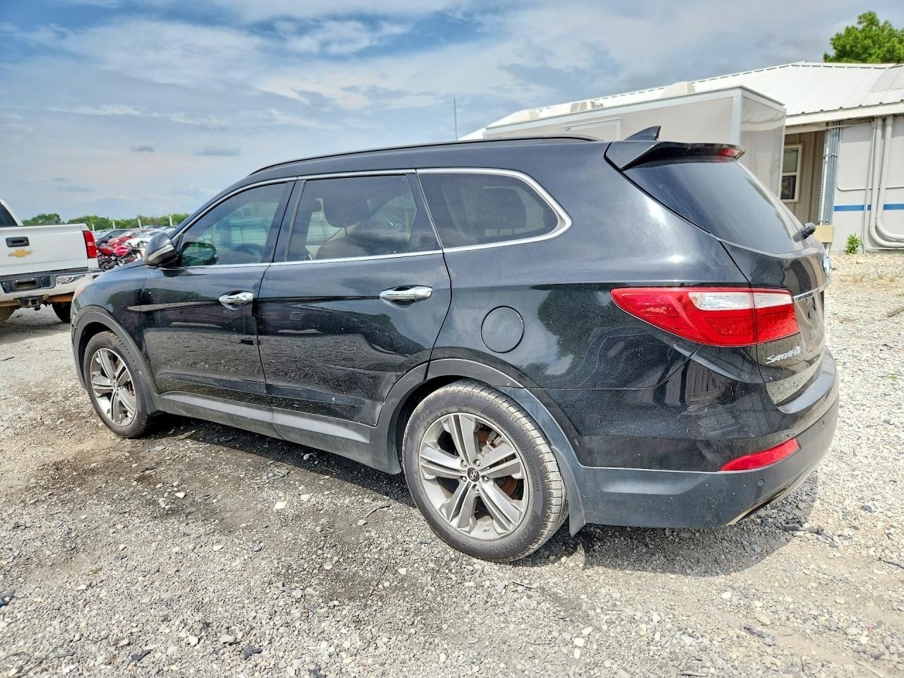 2015 Hyundai Santa Fe Limited - Фото 2