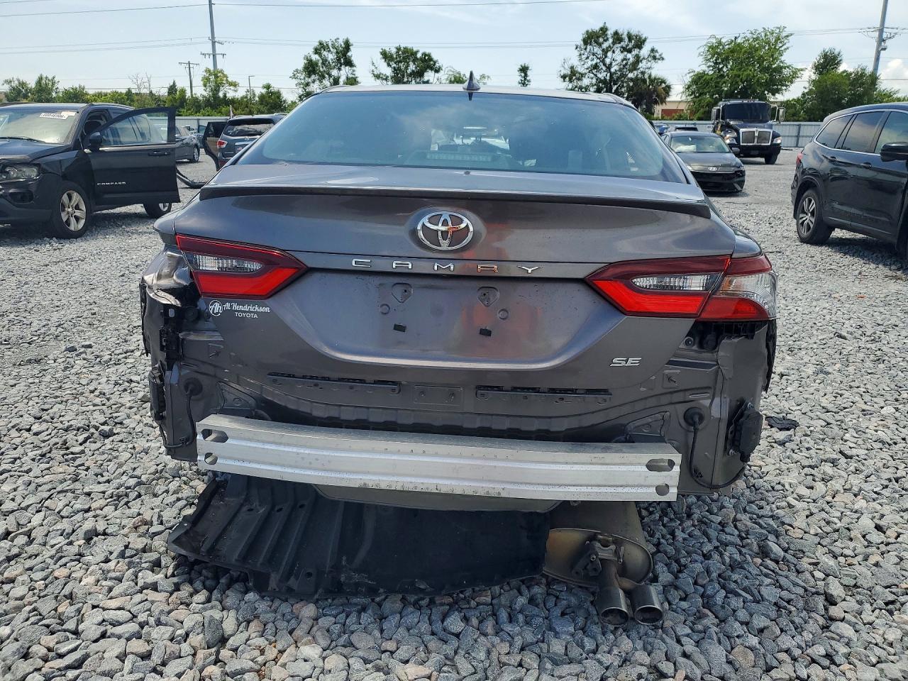 2023 Toyota Camry Se - Фото 6
