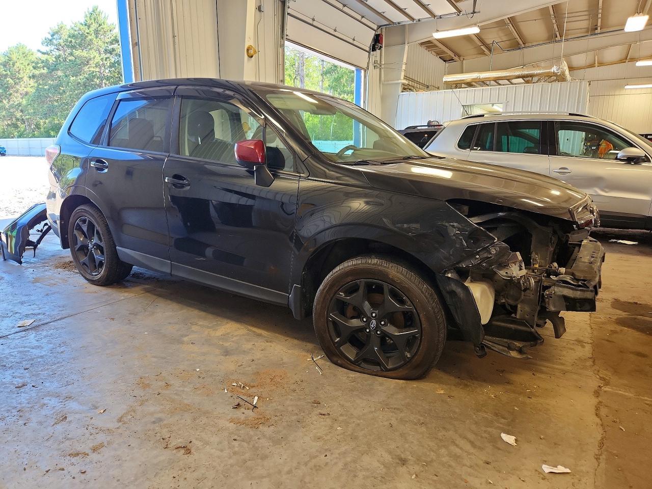 2017 Subaru Forester 2.5I - Фото 4