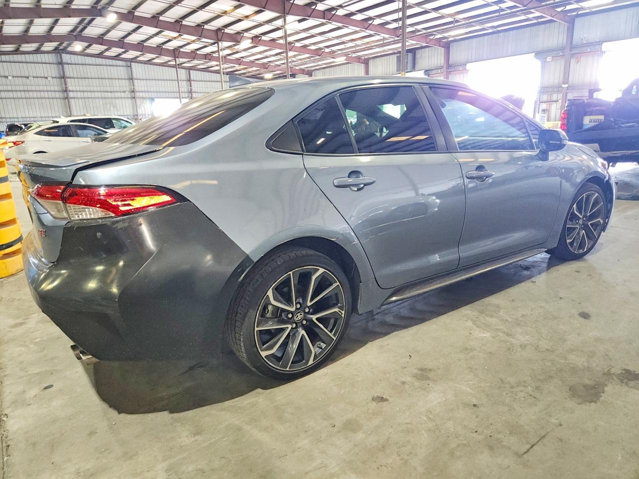 2022 Toyota Corolla Se - Image 3