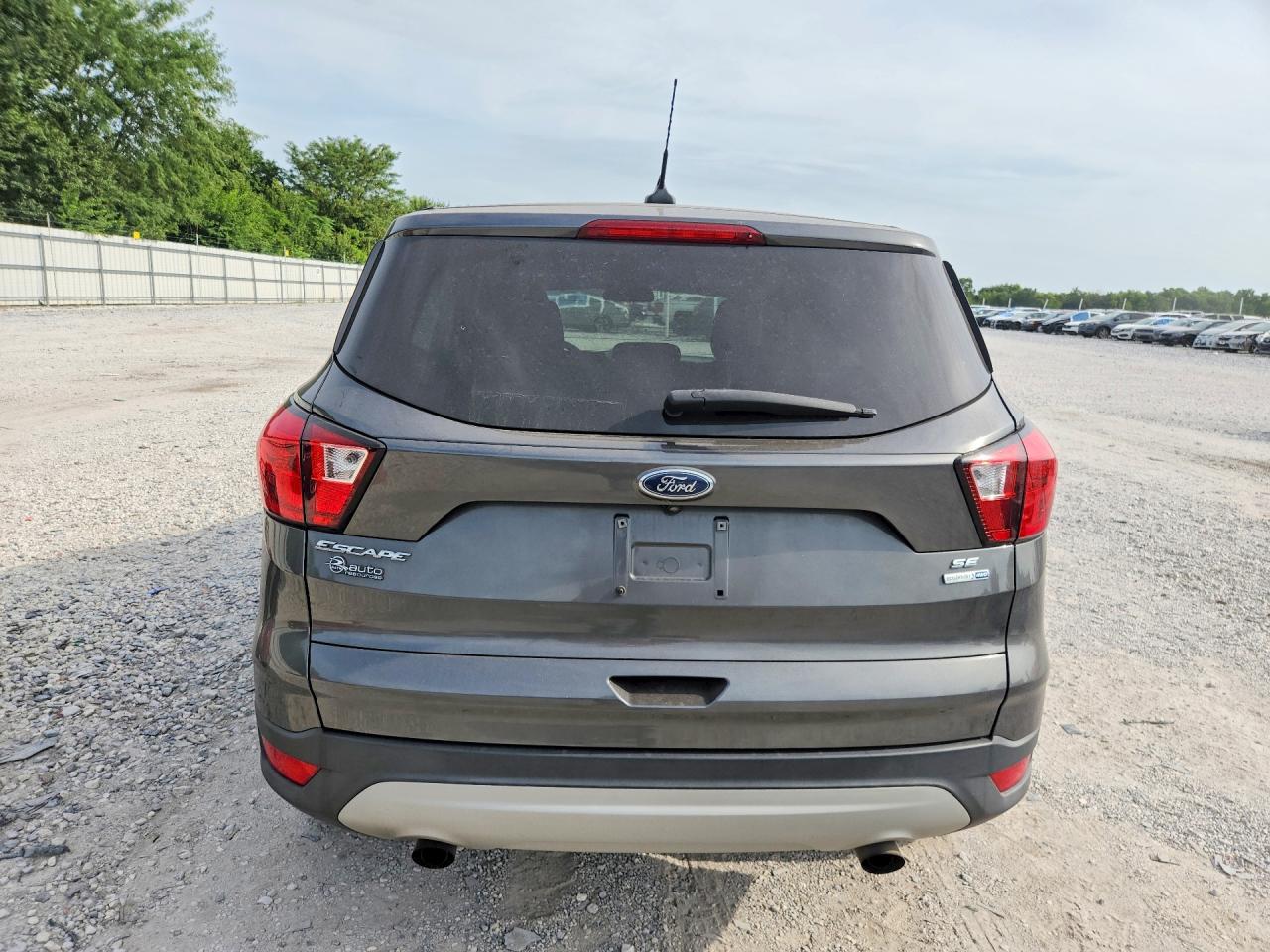 2019 Ford Escape Se - Фото 6