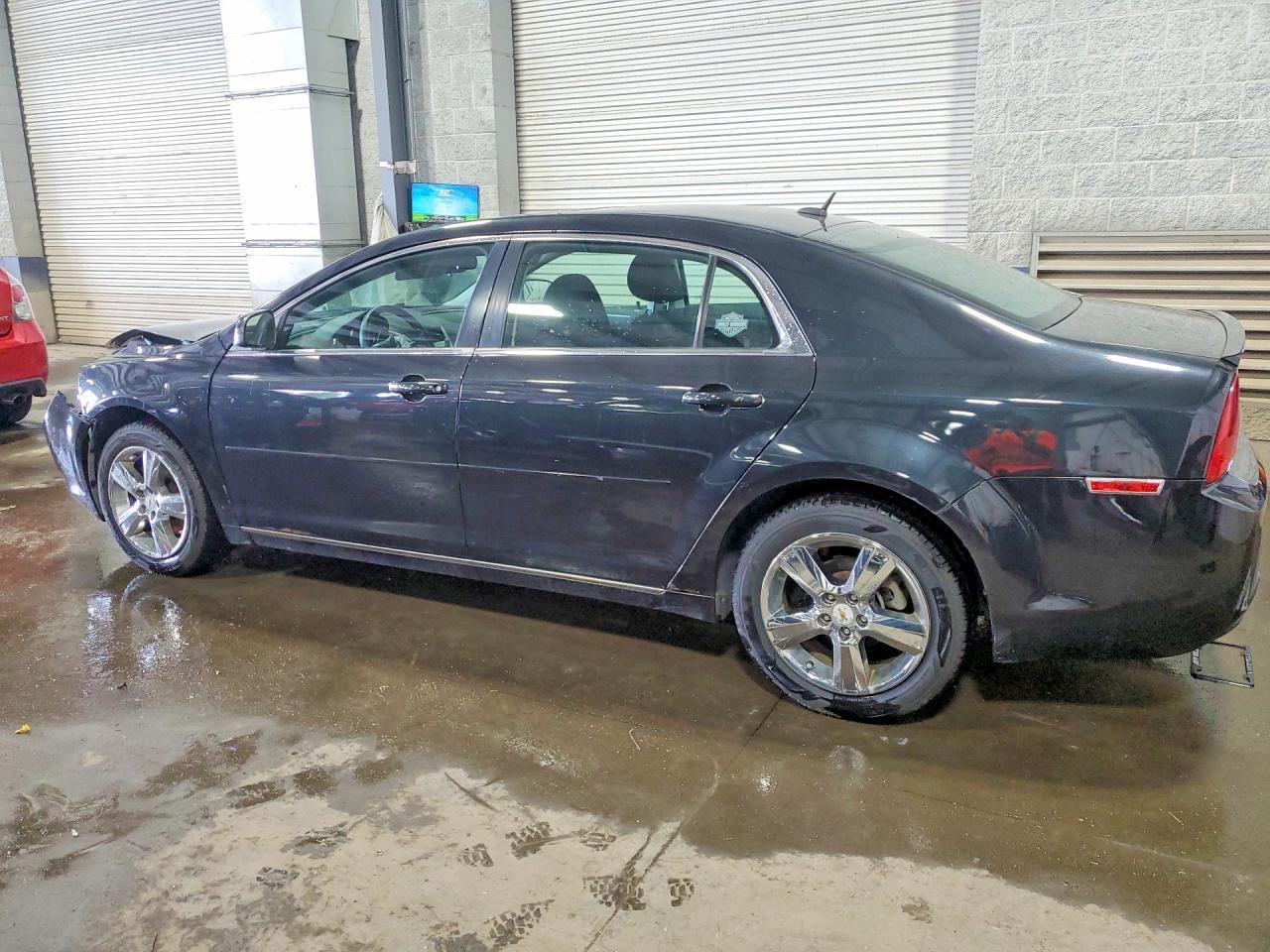 2011 Chevrolet Malibu 1Lt - Фото 2