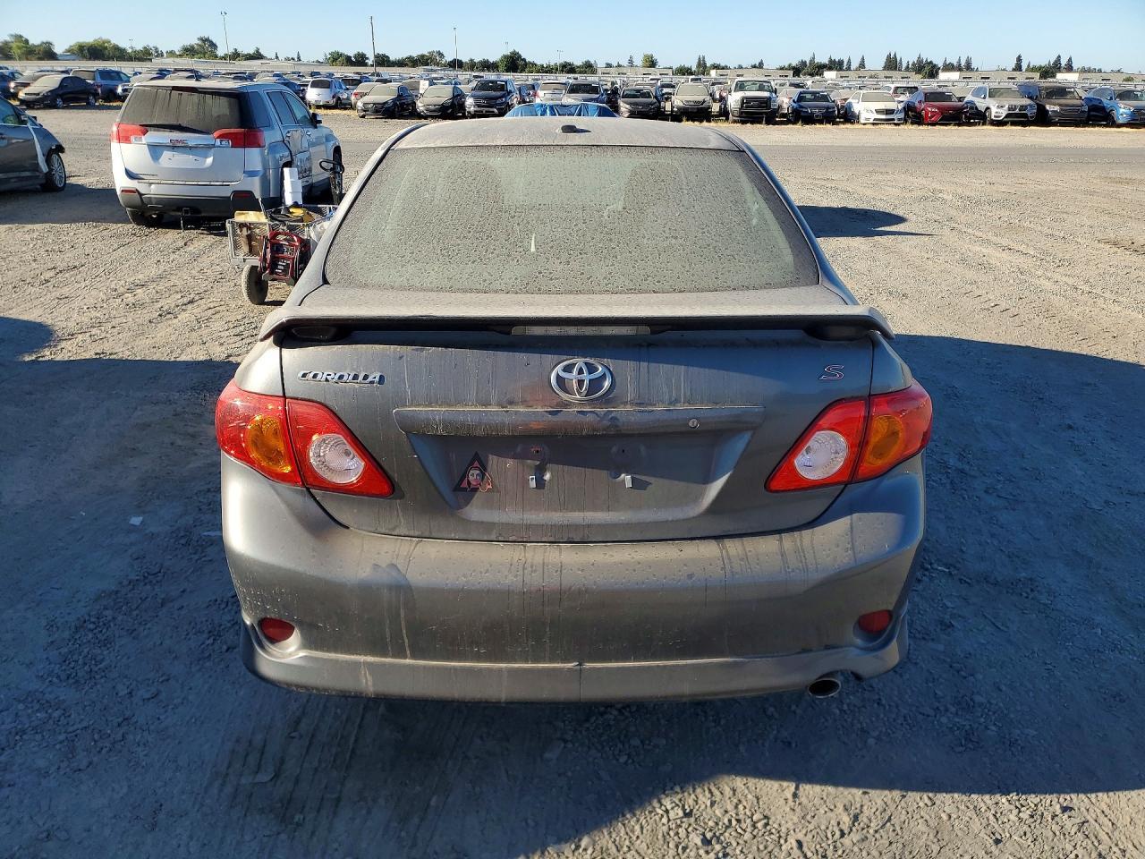 2010 Toyota Corolla S - Фото 6