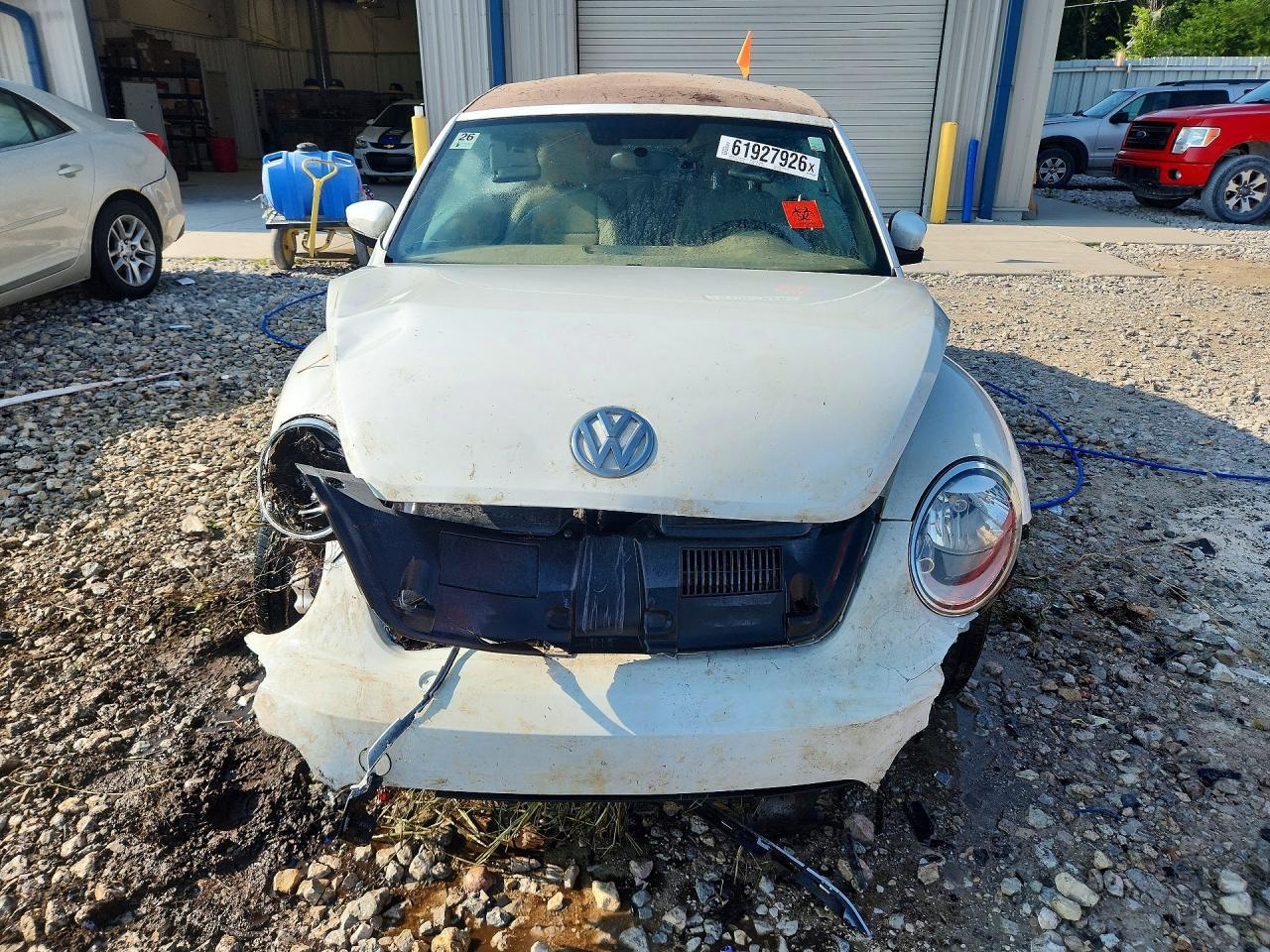 2019 Volkswagen Beetle S - Image 5