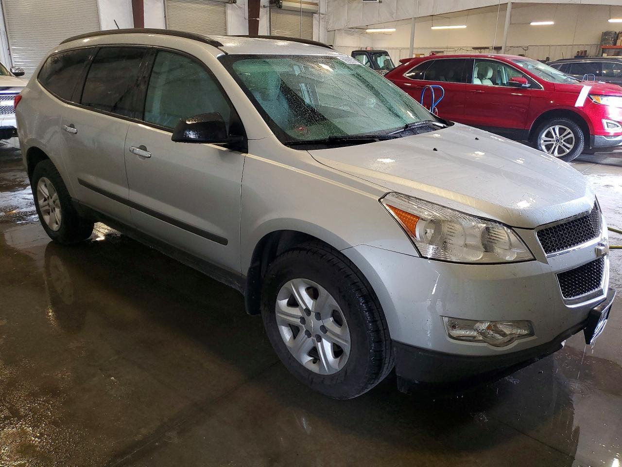 2012 Chevrolet Traverse Ls - Фото 4