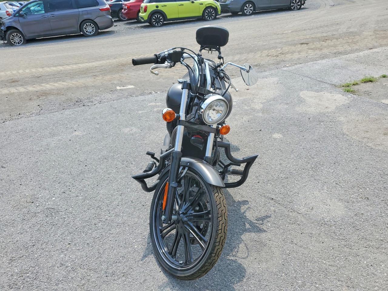 2024 Kawasaki Vn900 F - Фото 2