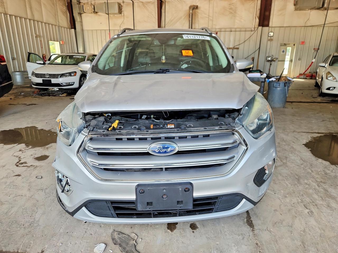 2017 Ford Escape Titanium - Фото 5