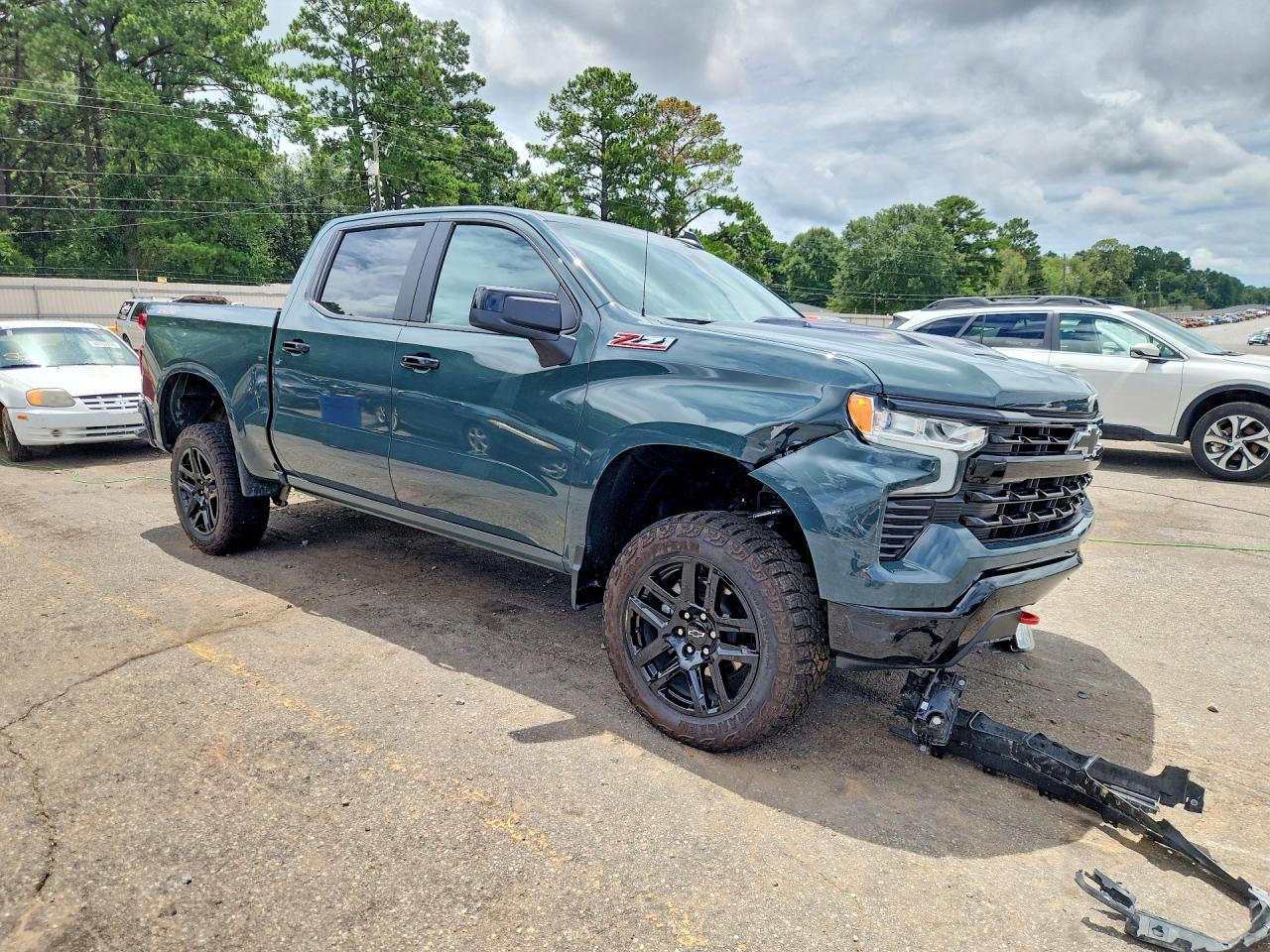 2026 Chevrolet Silverado K1500 Lt Trail Boss - Image 4