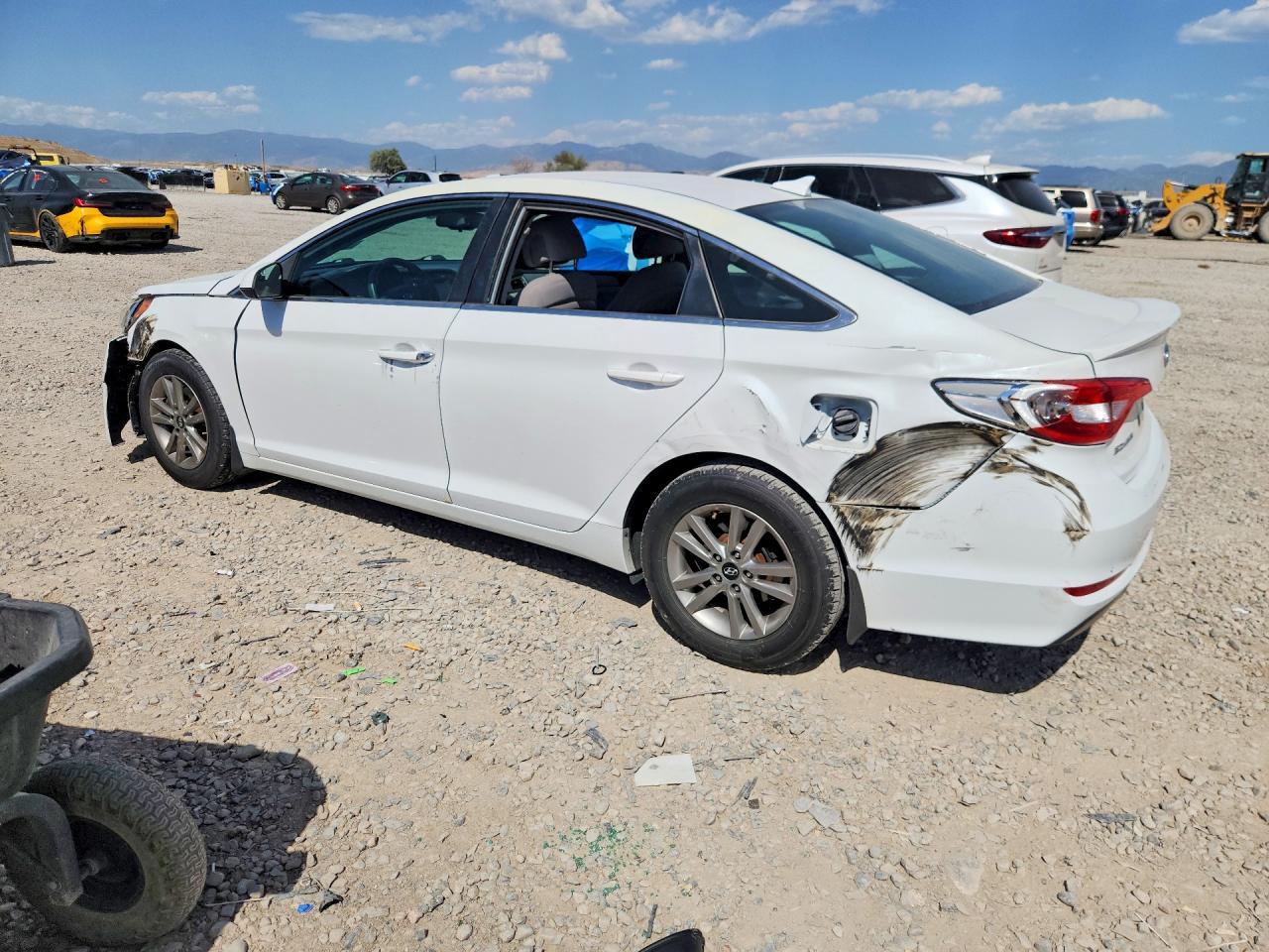 2016 Hyundai Sonata Se - Фото 2