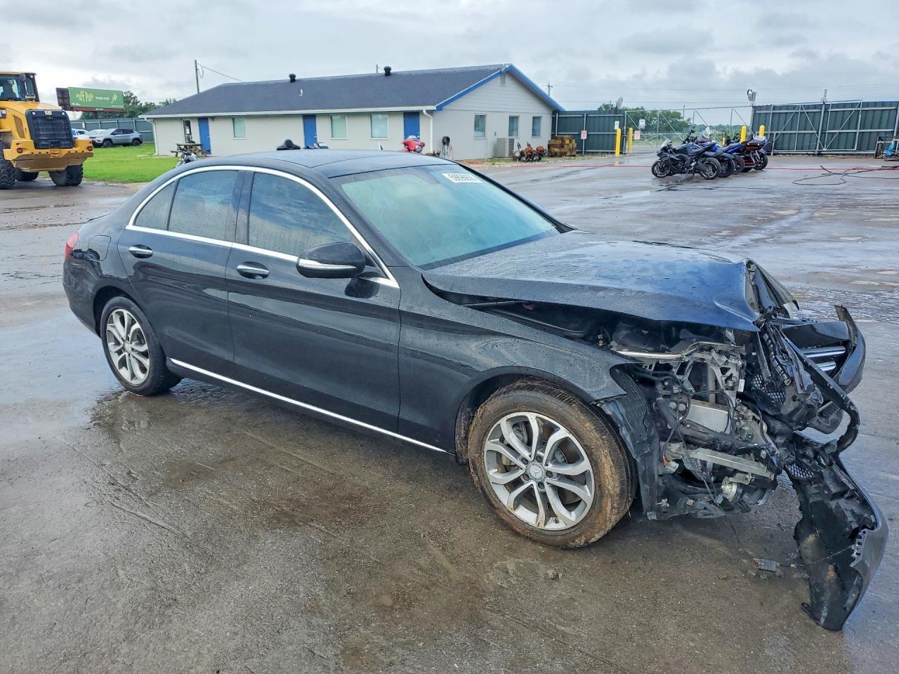 2015 Mercedes-Benz C 300 4Matic - Фото 4