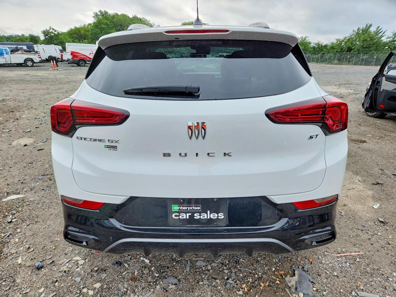 2024 Buick Encore Gx Sport Touring - Image 6