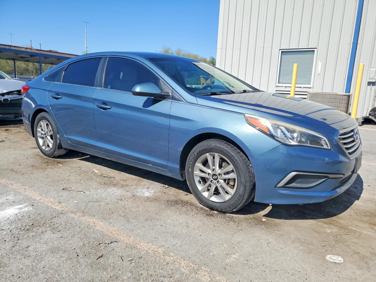 2017 Hyundai Sonata Se - Фото 4