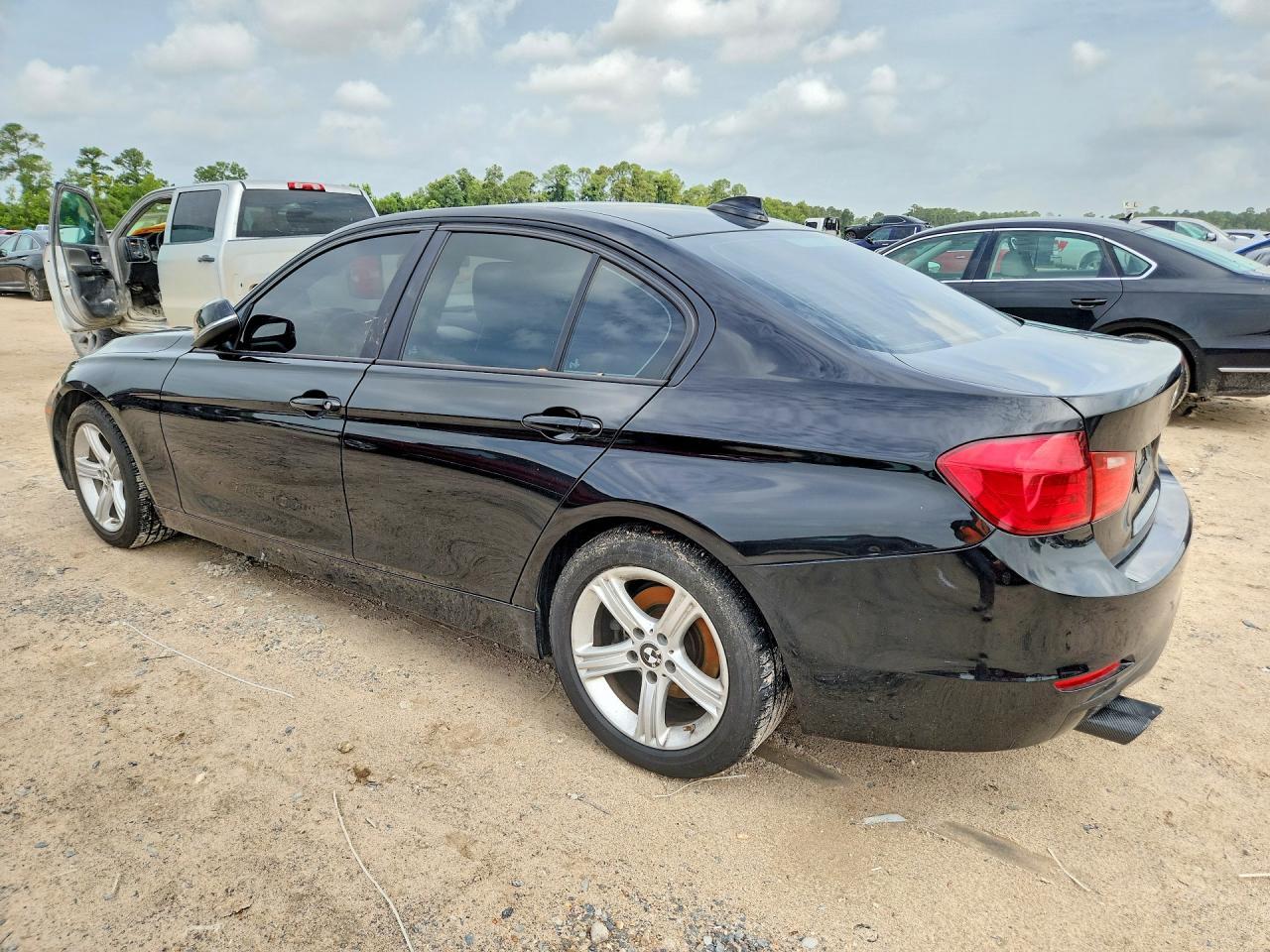 2013 BMW 328 I Sulev - Фото 2