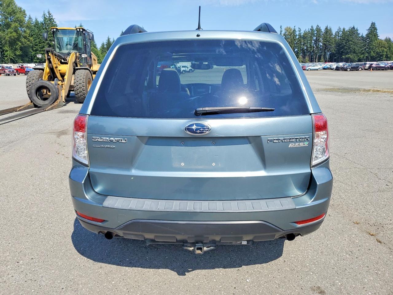 2012 Subaru Forester 2.5X Premium - Image 6