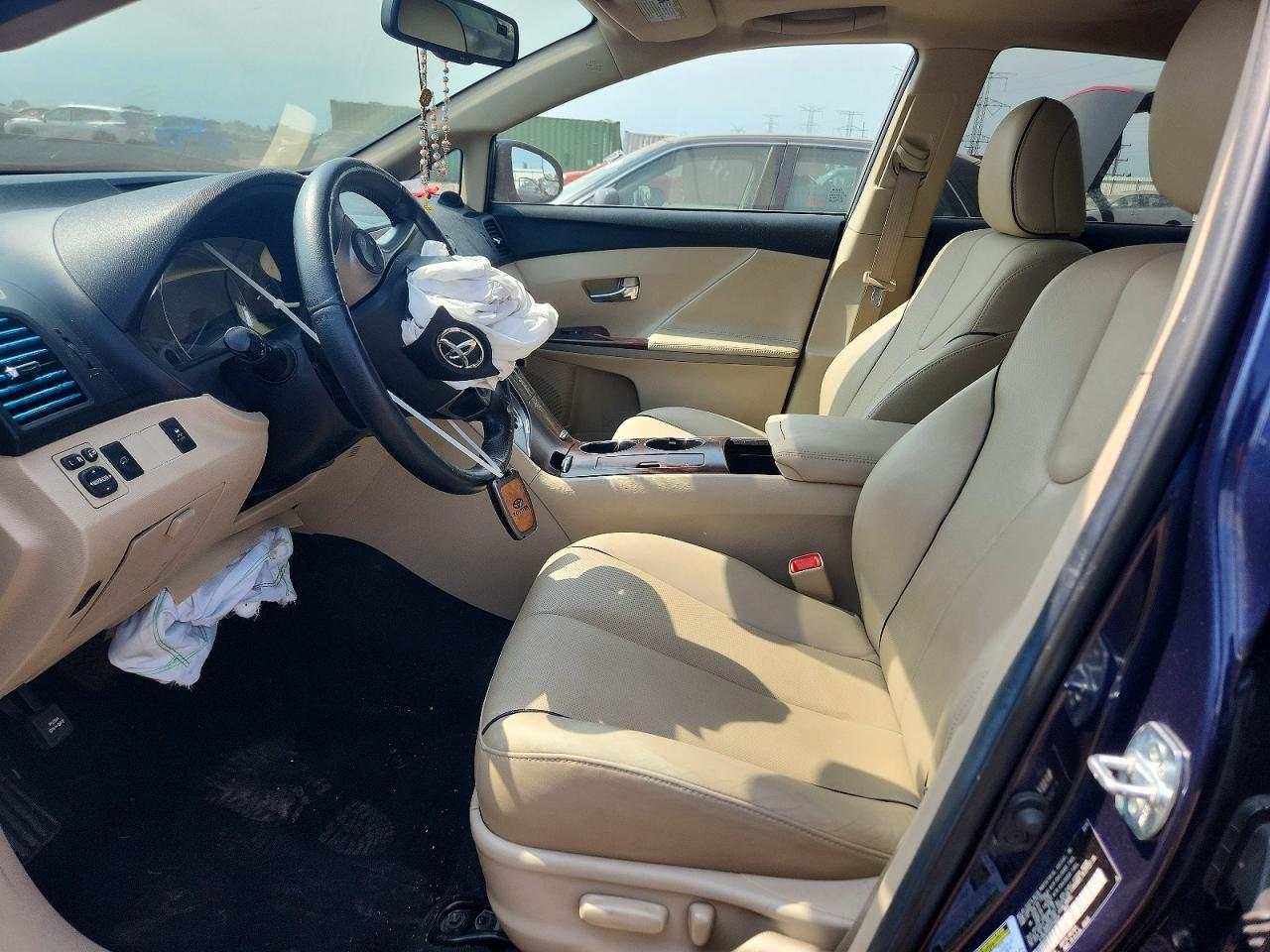 2015 Toyota Venza Xle - Image 7