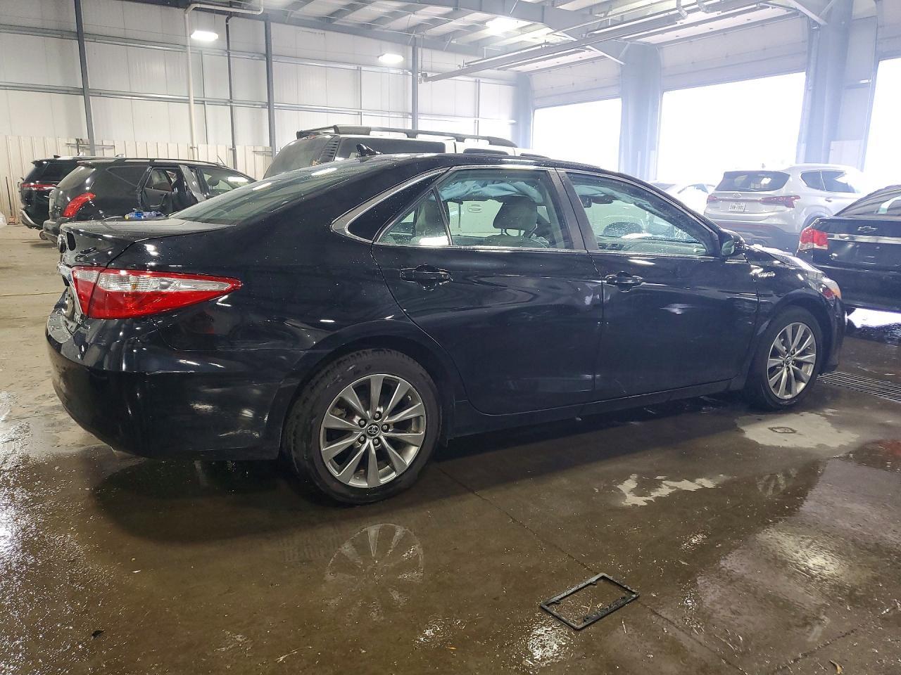 2017 Toyota Camry Hybrid Xle - Фото 3