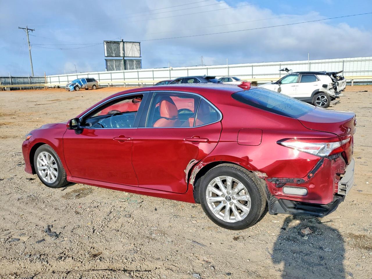 2019 Toyota Camry Le - Image 2
