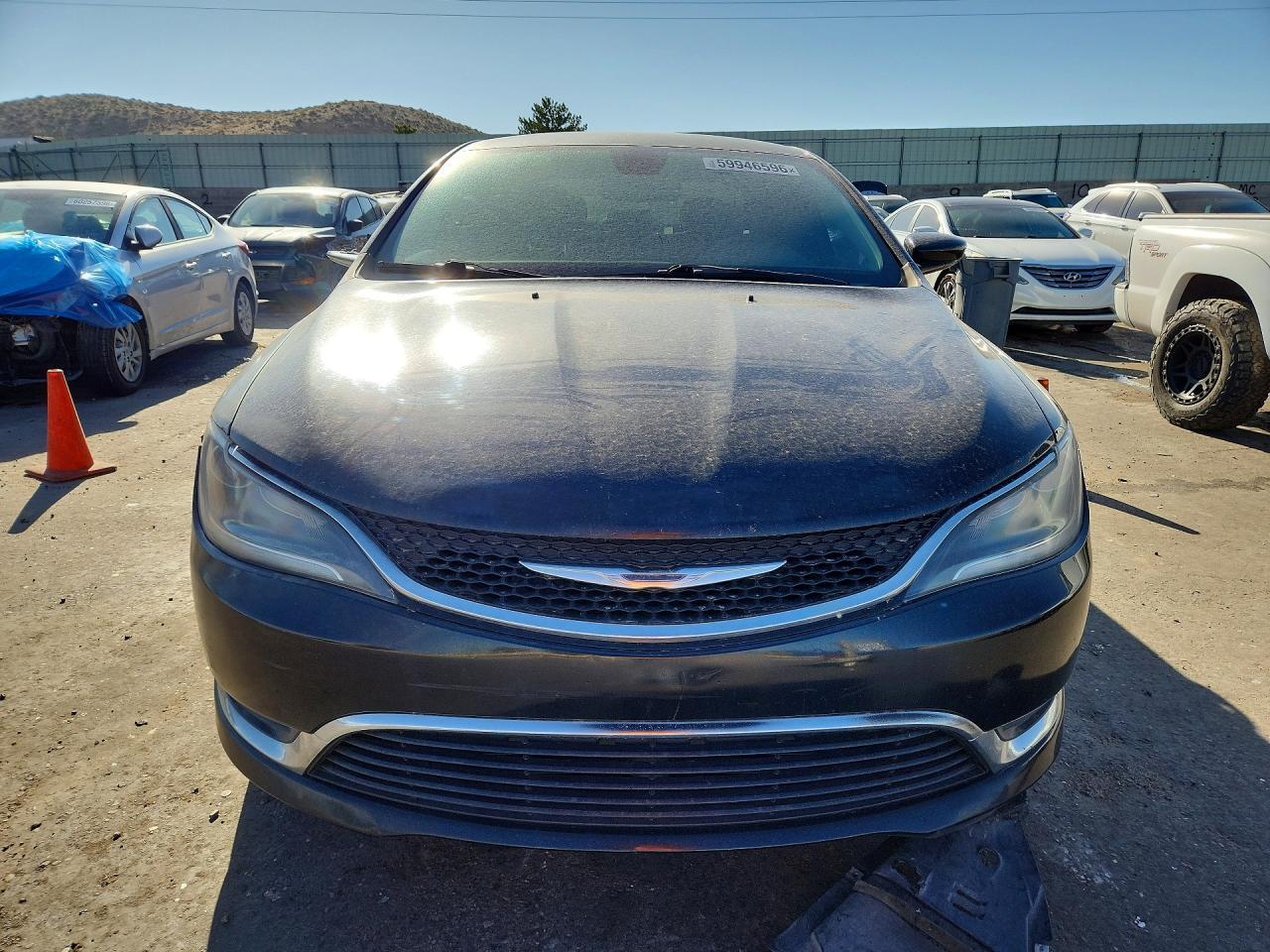 2016 Chrysler 200 Limited - Фото 5