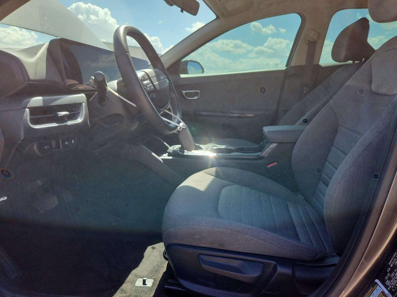 2025 Kia K4 Ex - Фото 7