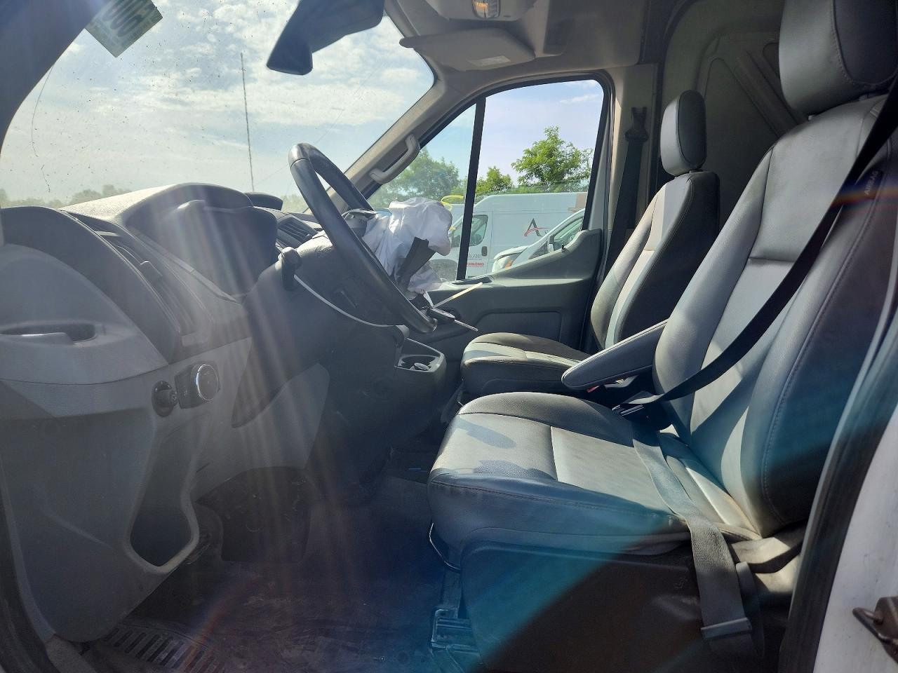 2017 Ford Transit - Фото 7