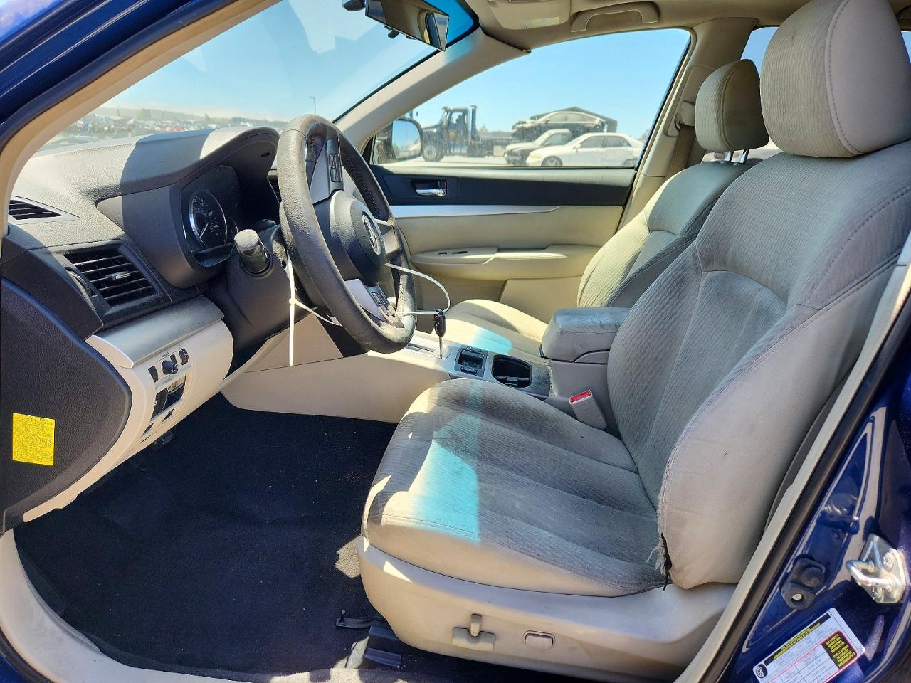 2010 Subaru Outback 2.5I Premium - Фото 7