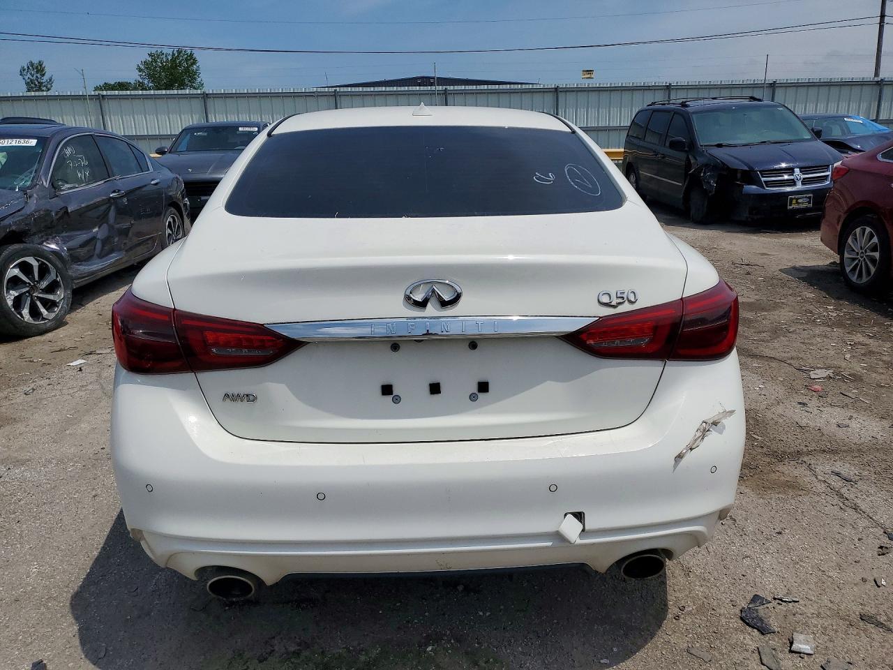 2019 Infiniti Q50 3.0T Luxe - Фото 6