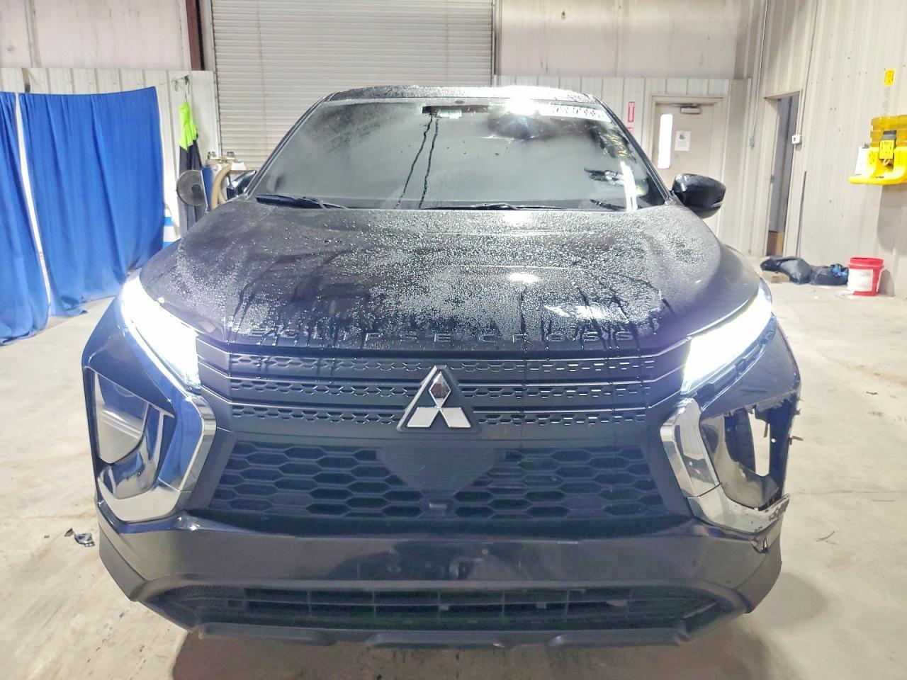 2022 Mitsubishi Eclipse Cross Le - Фото 5