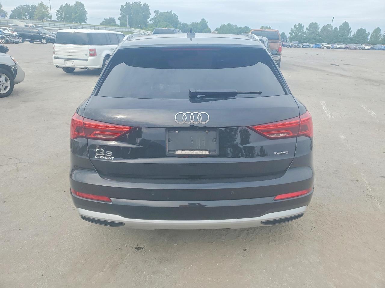 2021 Audi Q3 Premium 40 - Фото 6