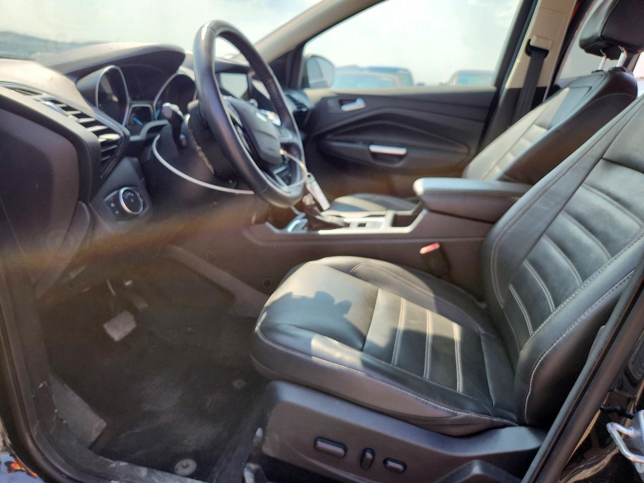 2017 Ford Escape Titanium - Image 7