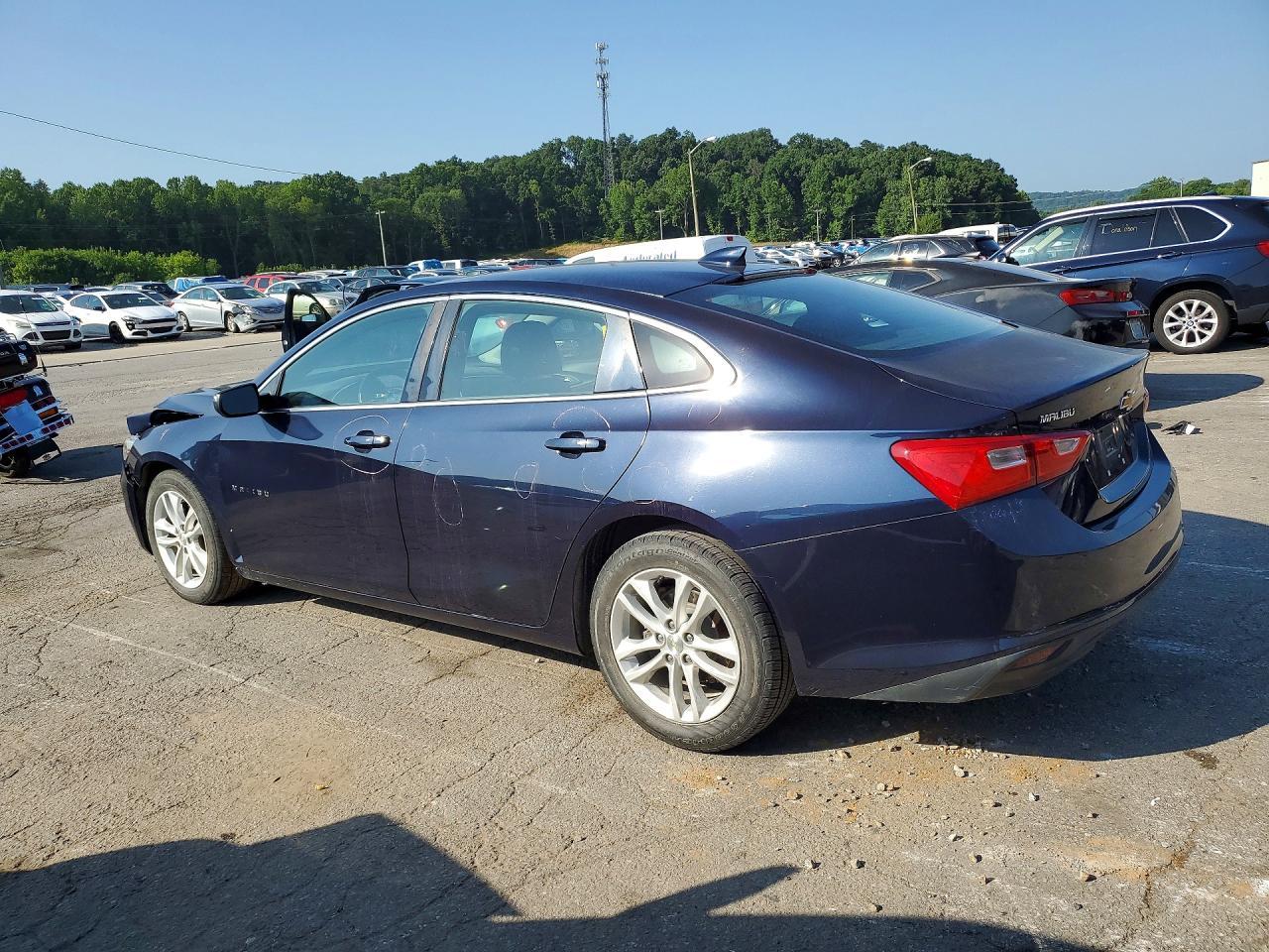 2018 Chevrolet Malibu Lt - Фото 2