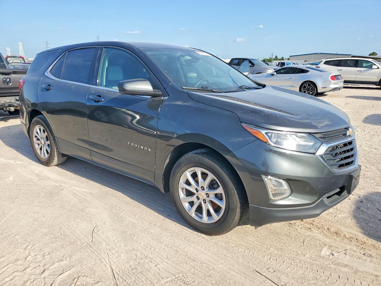 2020 Chevrolet Equinox Lt - Фото 4