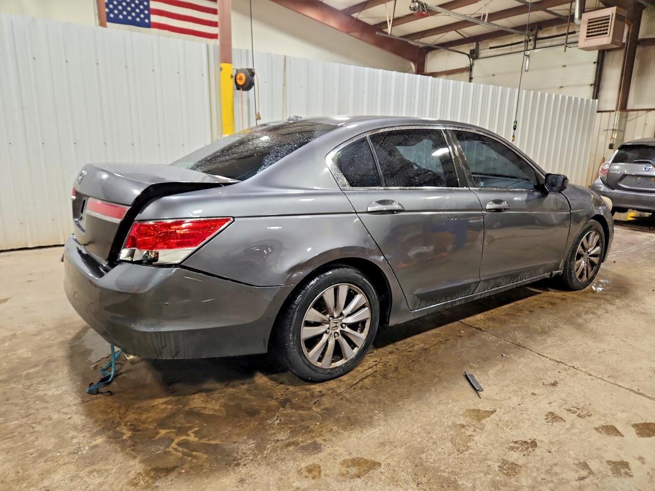 2011 Honda Accord Exl - Image 3