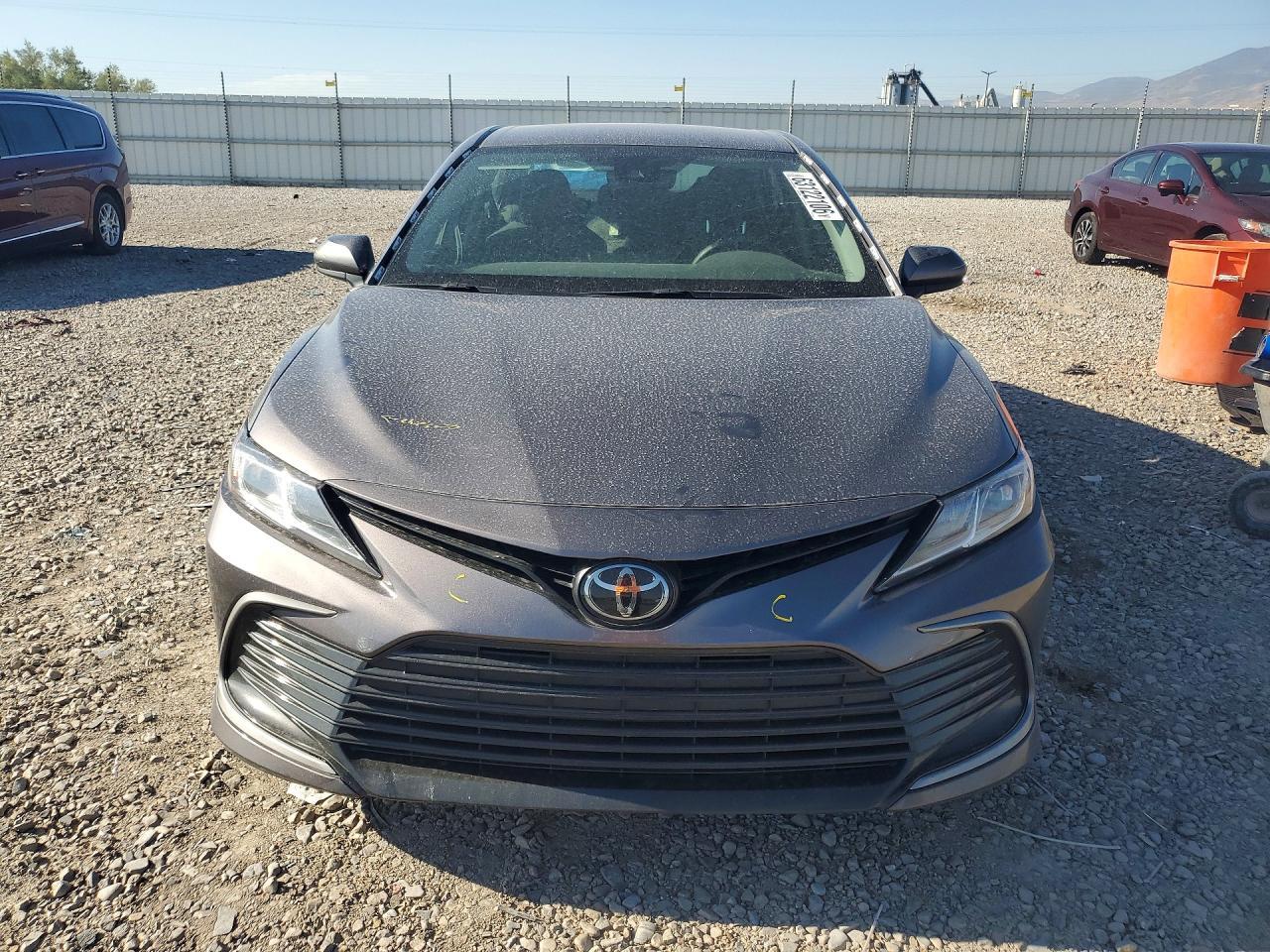 2024 Toyota Camry Le - Фото 5