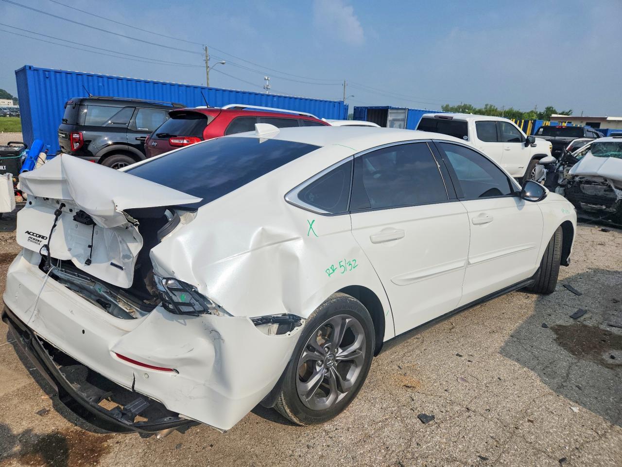 2023 Honda Accord Hybrid Exl - Image 3