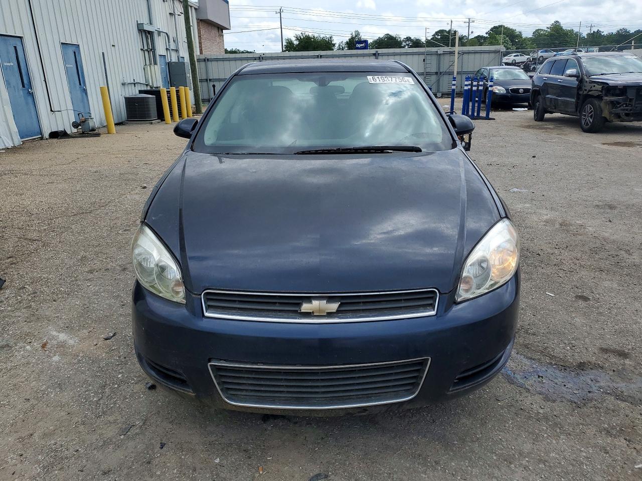 2010 Chevrolet Impala Ls - Фото 5