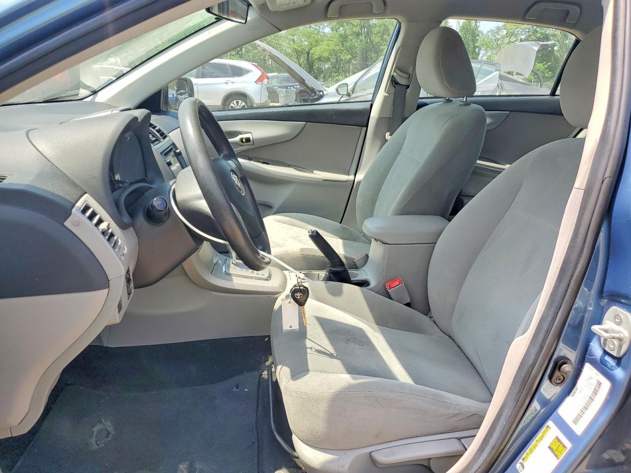 2013 Toyota Corolla Le - Фото 7