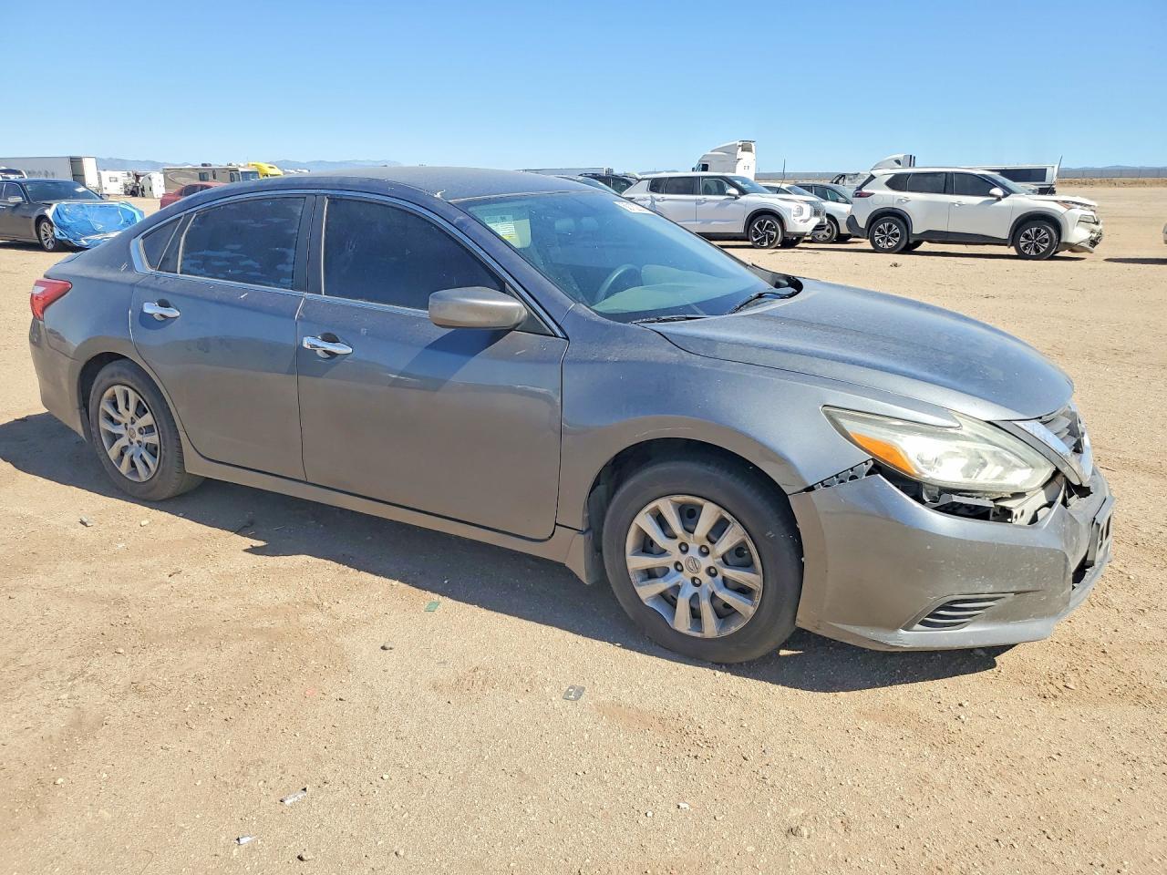 2016 Nissan Altima 2.5 S - Фото 4