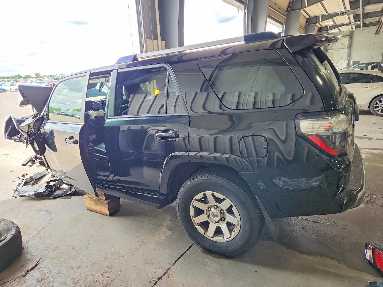 2014 Toyota 4Runner Trail Premium - Фото 2
