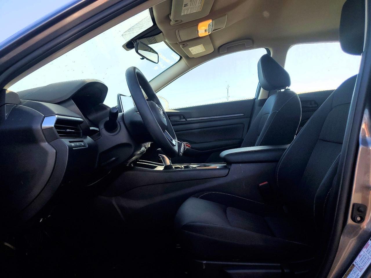 2025 Nissan Altima S - Image 7