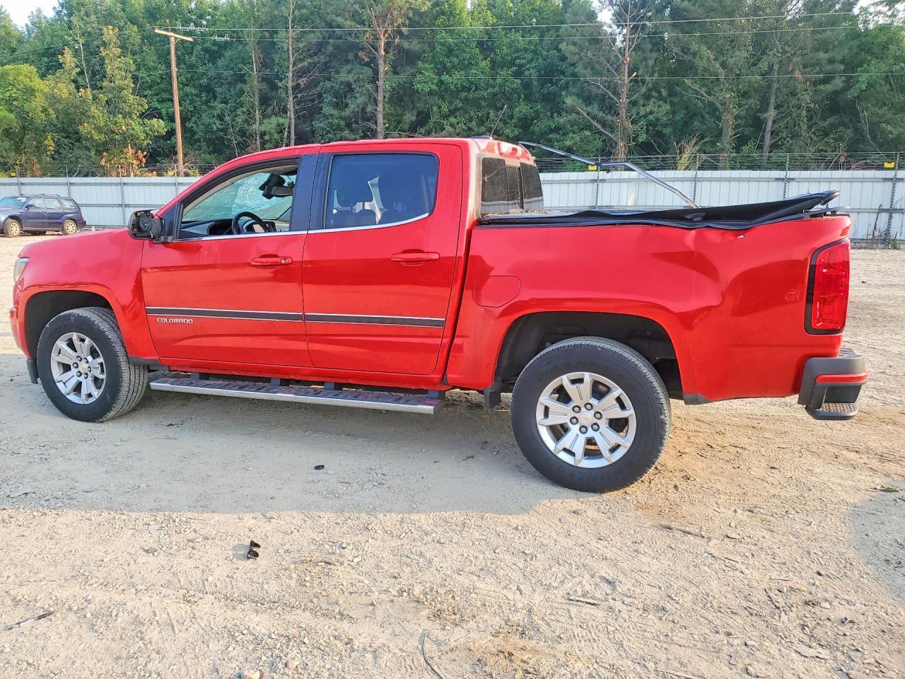 2016 Chevrolet Colorado Lt - Image 2