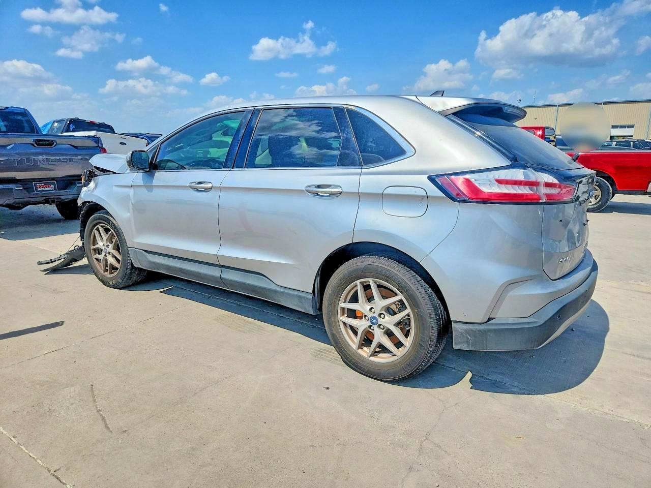2021 Ford Edge Sel - Image 2