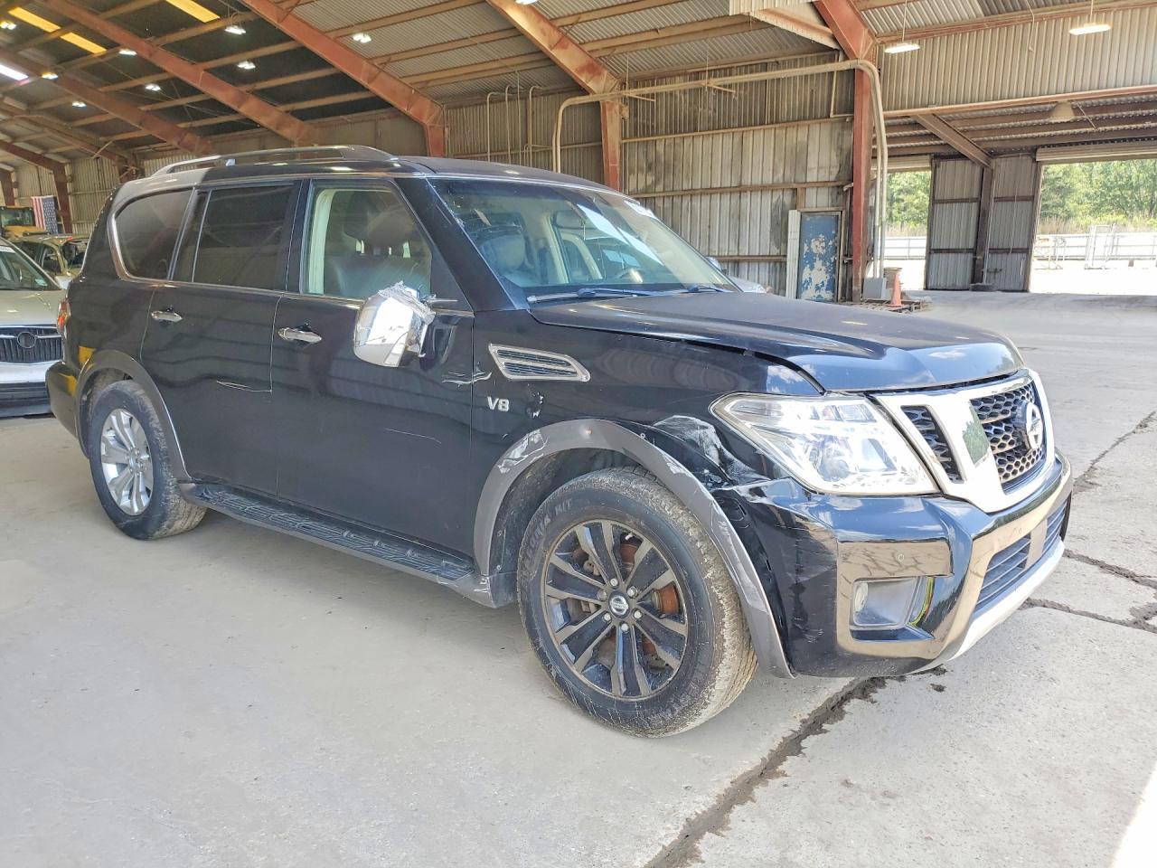 2017 Nissan Armada Platinum - Фото 4