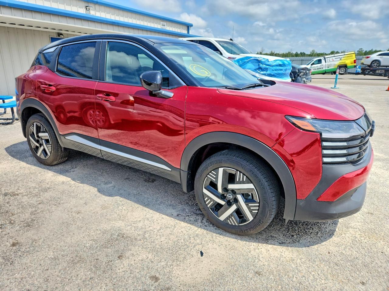 2025 Nissan Kicks Sv - Image 4