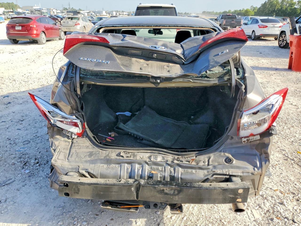 2019 Toyota Corolla Le - Фото 6